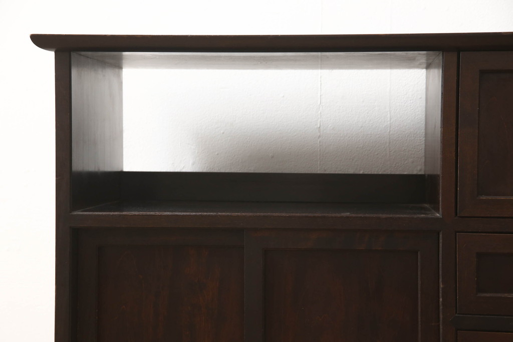 ヴィンテージ　松本民芸家具　絶版品!直線的なデザインが美しい戸棚(収納棚、サイドボード、ビンテージ)(R-063427)