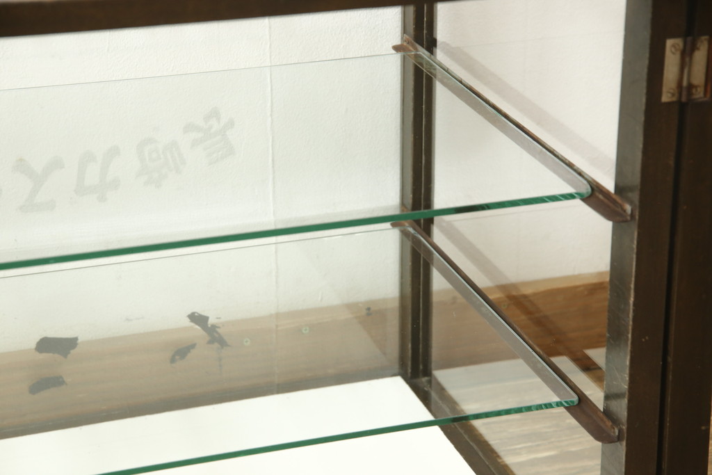 和製アンティーク　レトロな佇まいが魅力的なガラスケース(ショーケース、店舗什器)(R-053074)
