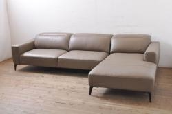 北欧家具　Lloyd's Antiques(ロイズ・アンティークス)取り扱い　Hans J Wegner(ハンス・J・ウェグナー)　GETAMA(ゲタマ)　GE260　オーク材　くつろぎの空間を演出する1人掛けソファ(イージーチェア、アームチェア、椅子、イス)(R-066191)