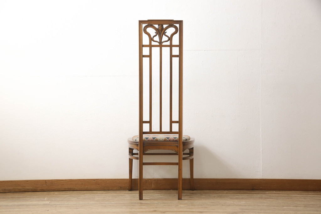 中古　美品　イタリア　ブランド家具　メデア(Medea)　背板の彫刻と華やかなファブリックが印象的なハイバックチェア(椅子、イス、ダイニングチェア)(R-060314)