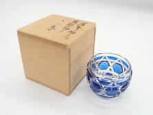【骨董買取】鹿児島県指定伝統的工芸品　薩摩切子　薩摩ガラス工芸　ぐい呑み(藍被せ切子、猪口、グラス、和ガラス)を買取りました。
