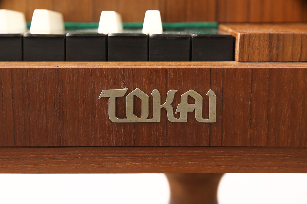 和製ビンテージ　希少　東海楽器チェンバロ　TOKAI PIANO(トーカイピアノ)　ジャンク品　ディスプレイにおすすめ!北欧デザインが素朴でかわいらしいピアノ(ヴィンテージ、ディスプレイ、店舗什器)(R-052352)