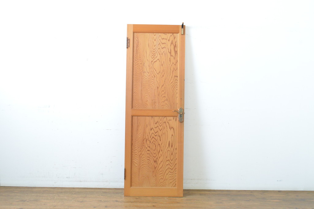 和製ビンテージ　高級品!!　ヒノキ(檜)枠　鏡板杉(スギ)材　一枚板　数寄屋造り家屋の扉1枚(ヴィンテージ、建具、玄関ドア、木製ドア)(R-063676)