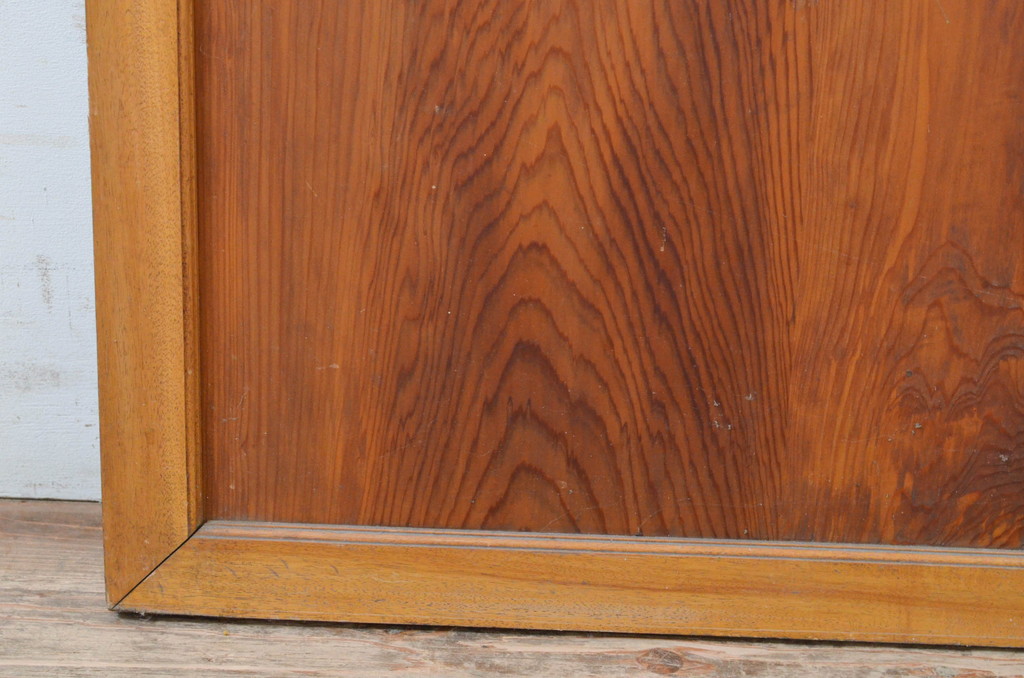 アンティーク建具　秋田杉　杢目が美しい!古い木味が魅力のFIX板戸窓1枚(嵌め殺し、フィックス)(R-068436)