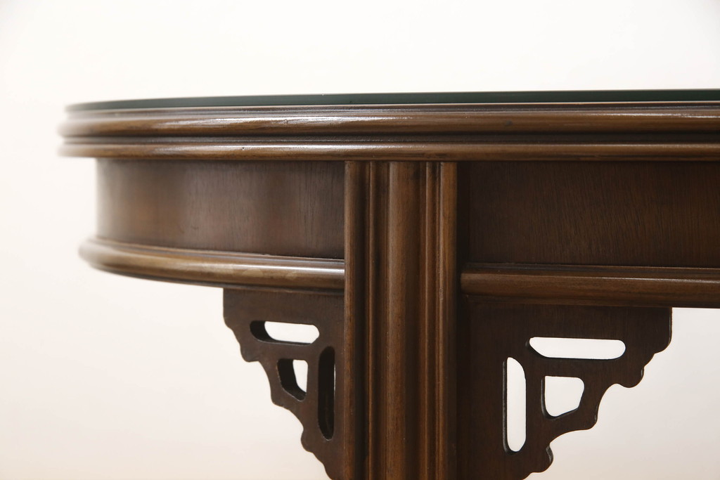 中古　美品　アメリカ家具　LANE(レーン)　天板のデザインと脚部の装飾が魅力的なセンターテーブル(リビングテーブル、コーヒーテーブル、ラウンドテーブル、ローテーブル)(R-059757)