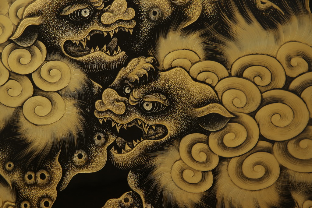 中古　美品　輪島塗り　沈金の迫力ある狛犬とまりの図が魅力的な衝立て(つい立て、衝い立て、パーテーション、間仕切り、店舗什器)(R-070120)