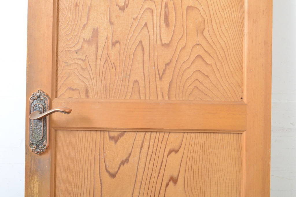 和製ビンテージ　高級品!!　ヒノキ(檜)枠　鏡板杉(スギ)材　一枚板　数寄屋造り家屋の扉1枚(ヴィンテージ、建具、玄関ドア、木製ドア)(R-063677)