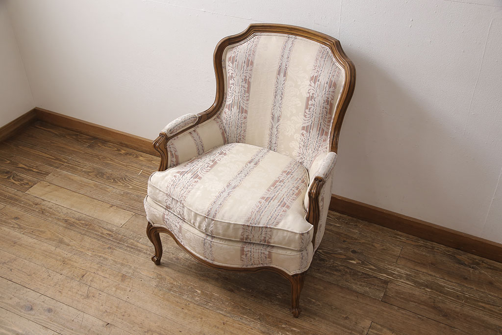 中古　美品　DREXEL HERITAGE(ドレクセルヘリテイジ)　 Upholstery(アップホルスタリー)　気品ある佇まいが高級感溢れるラウンジチェア(一人掛けソファ、1P、アームソファ)(定価約59万円)(R-053394)