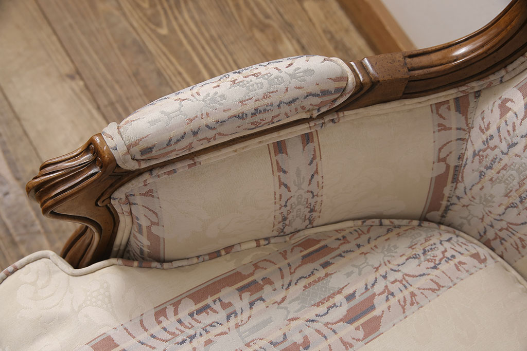 中古　美品　DREXEL HERITAGE(ドレクセルヘリテイジ)　 Upholstery(アップホルスタリー)　気品ある佇まいが高級感溢れるラウンジチェア(一人掛けソファ、1P、アームソファ)(定価約59万円)(R-053394)