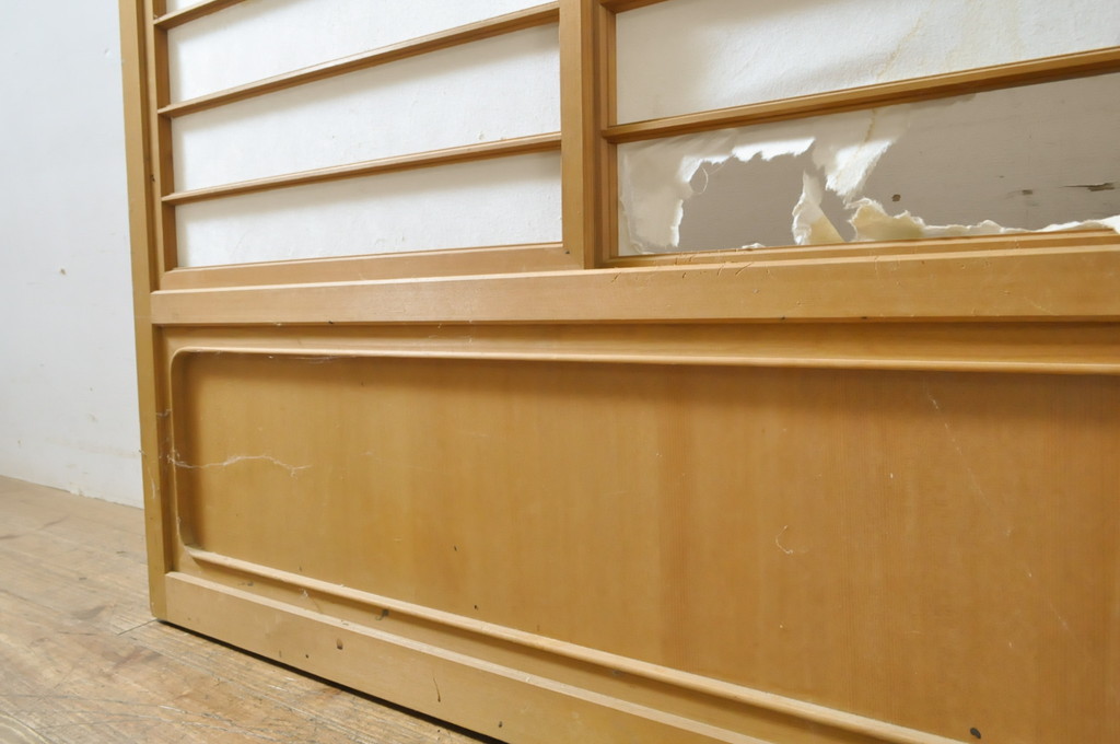 中古　上手物　和の空間づくりにおすすめ!　数寄屋で使われていた猫間障子戸2枚セット(雪見障子戸、建具、引き戸、擦り上げ障子戸、擦上障子戸、ガラス戸)(R-063788)