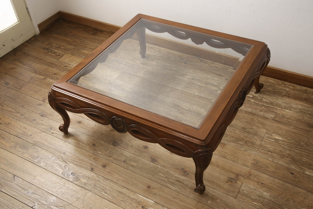 中古　美品　アメリカ高級家具　センチュリー社(CENTURY)　曲線のフォルムがエレガントで美しいセンターテーブル(ローテーブル)(R-054319)