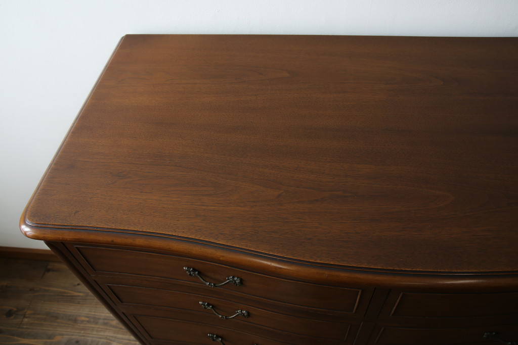 中古　DREXEL HERITAGE(ドレクセルヘリテイジ)　Touraine(ツーレイン)　マホガニー材製の贅沢なアンティーク調チェスト(引き出し、サイドチェスト)(R-065739)