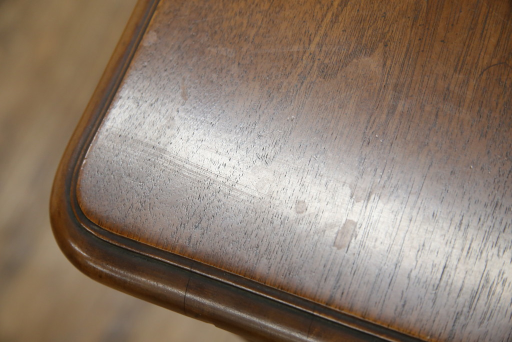 中古　DREXEL HERITAGE(ドレクセルヘリテイジ)　Touraine(ツーレイン)　マホガニー材製の贅沢なアンティーク調チェスト(引き出し、サイドチェスト)(R-065739)