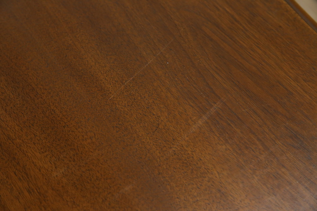 中古　DREXEL HERITAGE(ドレクセルヘリテイジ)　Touraine(ツーレイン)　マホガニー材製の贅沢なアンティーク調チェスト(引き出し、サイドチェスト)(R-065739)