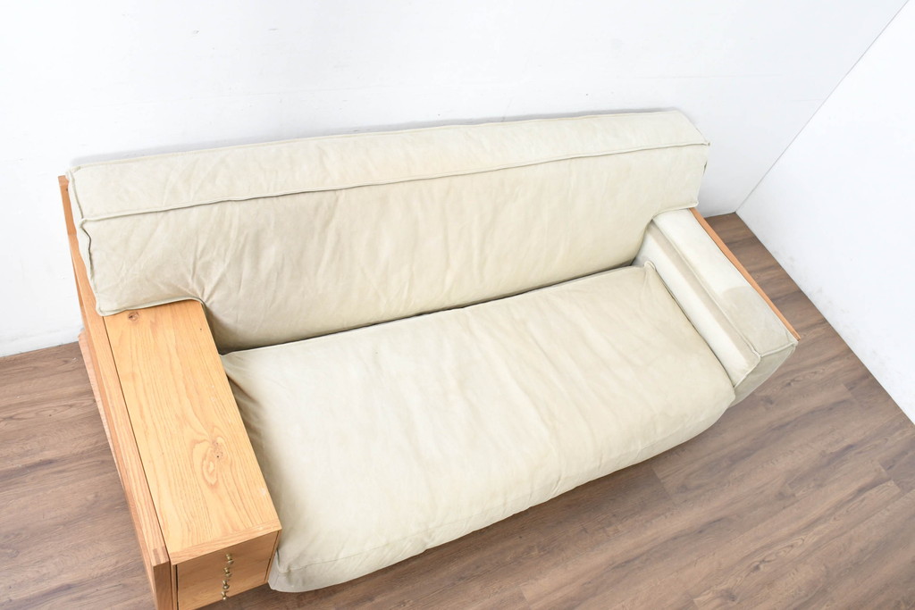 中古　美品　広松木工　コルニーチェ(CORNICE)　ブロックワンアーム　ドロワータイプ　木の温もりと収納力を備えた機能美あふれる2.5人掛けソファ(2P、2.5P、3P、2人掛け、3人掛け、小物収納)(定価約83万円)(R-084406)