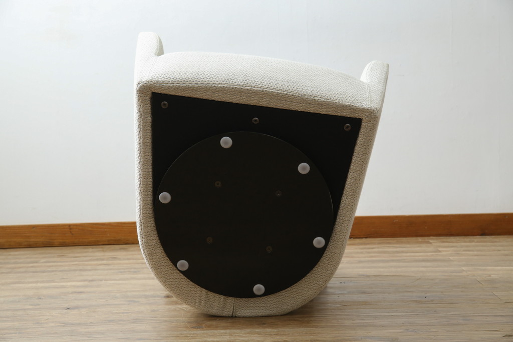 中古　極美品　arflex(アルフレックス)　PANETUN(パネトゥーン)　回転式　シンプルなデザインが魅力のラウンジチェア(パーソナルチェア、一人掛けソファ、1人掛けソファ、アームチェア、回転椅子、回転イス)(定価約30万円)(R-066617)