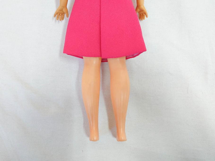 昭和中期　当時物　マテル社(MATELL)　バービー人形(Barbie)　アイデアル(IDEAL TOY CORP)　タミーちゃん BS-12(Tammy)　多数の服や小物・タンス付き　人形2体セット(ヴィンテージ、昭和レトロ、着せ替え人形、ビンテージドール、日本製)(R-070726)