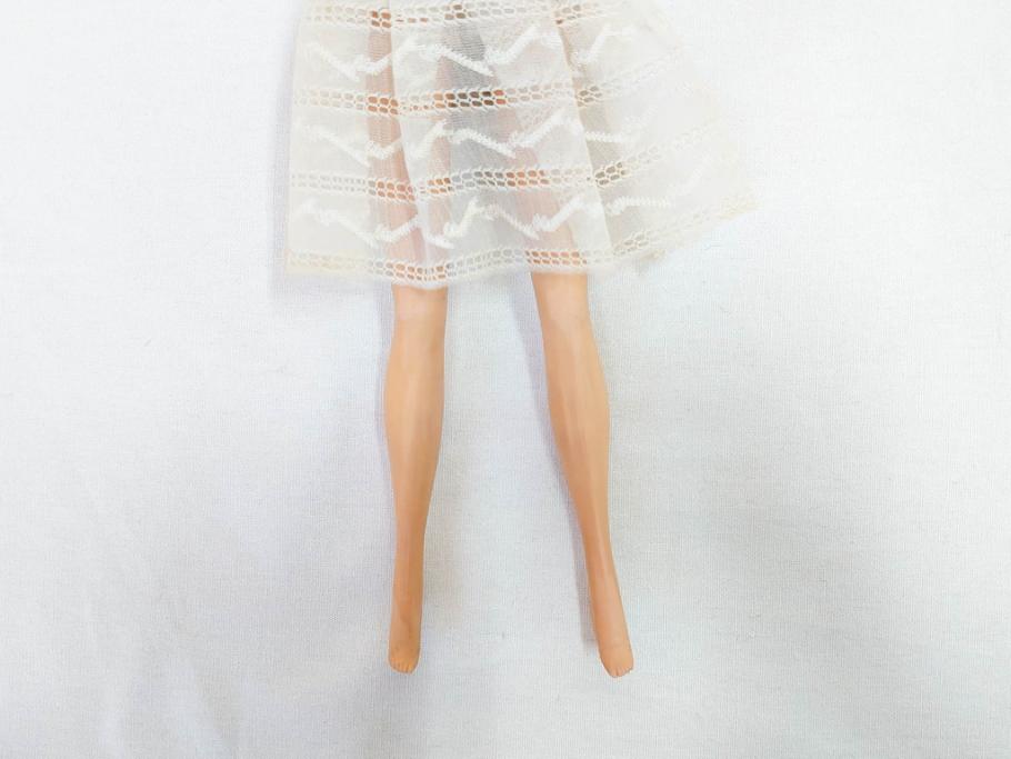 昭和中期　当時物　マテル社(MATELL)　バービー人形(Barbie)　アイデアル(IDEAL TOY CORP)　タミーちゃん BS-12(Tammy)　多数の服や小物・タンス付き　人形2体セット(ヴィンテージ、昭和レトロ、着せ替え人形、ビンテージドール、日本製)(R-070726)