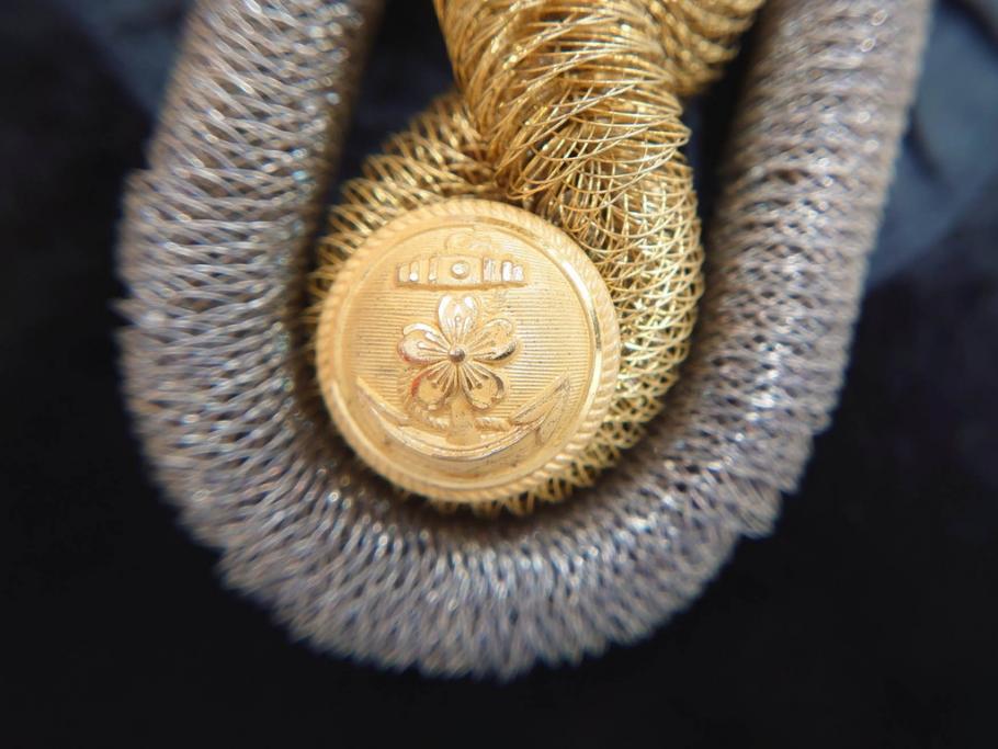 旧日本軍 海軍 尉官 トランク付き(鍵あり) 正帽&正肩章セット