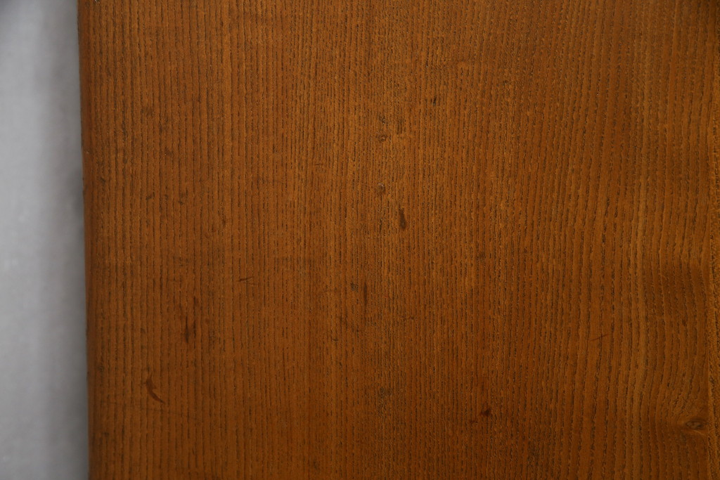 イギリスビンテージ　希少!!　ERCOL(アーコール)　美しい木目と滑らかに面取りされた扉が上品な雰囲気を醸し出すワードローブ(洋服タンス、収納棚、戸棚、キャビネット、ヴィンテージ、英国)(R-066300)