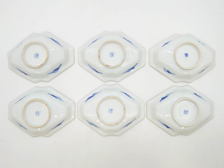 明治〜大正期　伊万里　染付　山水船図　約18cm　5.9寸　鮮やかな青に金と赤色が映える変形皿6枚セット(菱形、八角、金彩、五寸九分、和食器、和皿)(R-077409)