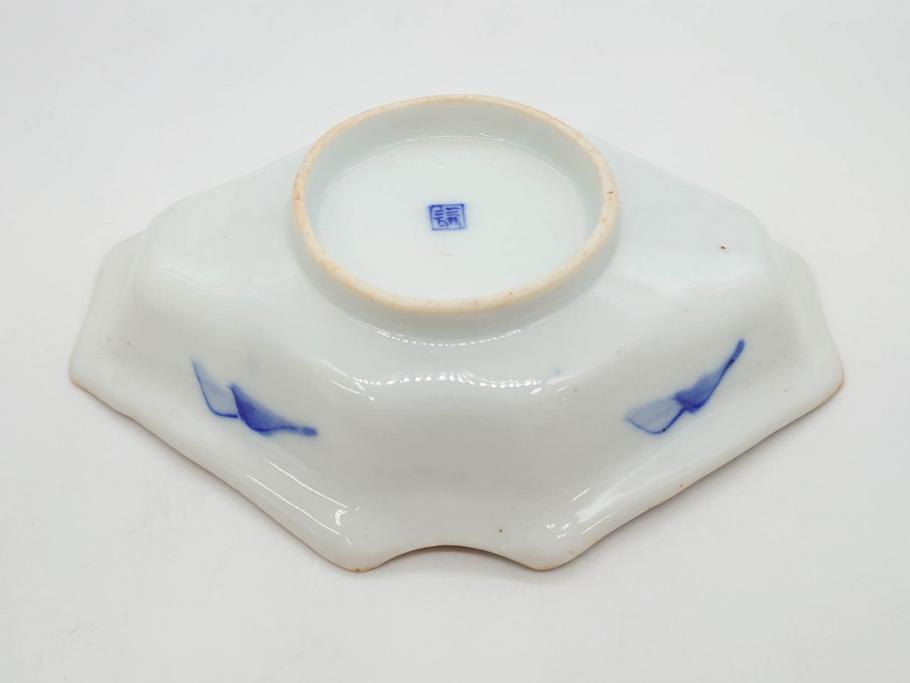 明治〜大正期　伊万里　染付　山水船図　約18cm　5.9寸　鮮やかな青に金と赤色が映える変形皿6枚セット(菱形、八角、金彩、五寸九分、和食器、和皿)(R-077409)