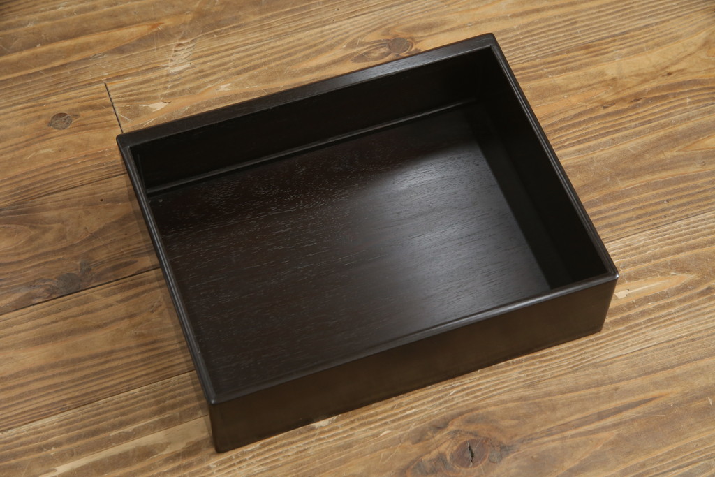 中古　美品　伝統工芸品　大阪唐木指物　中澤唐木　好斎作　紫檀(シタン)材　漆塗り　品のある佇まいが魅力の飾り棚(茶棚、違い棚、戸棚、収納棚)(R-075041)