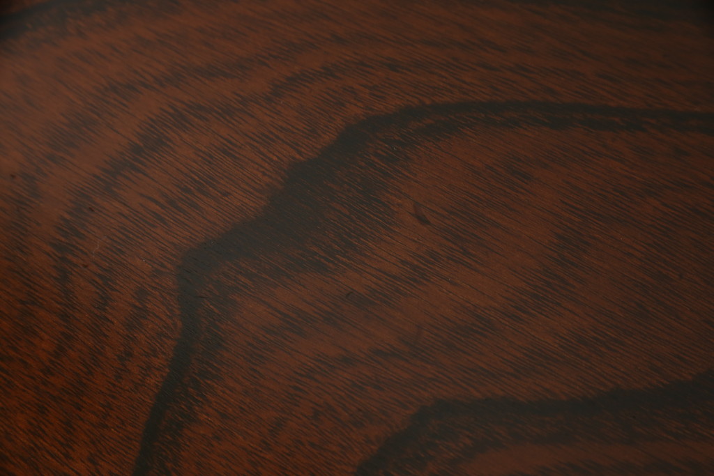 中古　美品　岩谷堂箪笥　細やかなデザインの金具が目を惹くサイドボード(衣装箪笥、収納箪笥、和タンス、引き出し)(R-060699)