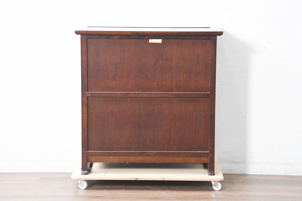 中古　美品　松本民芸家具　A型舞良茶タンス　洗練された佇まいの収納棚(下駄箱、靴箱、本箱、戸棚、食器棚、サイドボード)(R-084125)