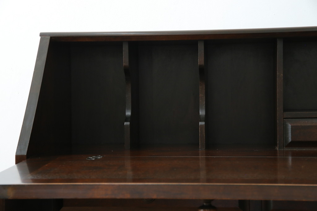 中古　北海道民芸家具　上質な作りが魅力のライティングビューロー(簿記机、ワークデスク、引き出し、在宅用、在宅ワーク用)(定価約34万円)(R-075615)