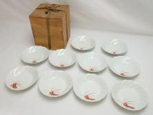 【骨董買取】十二代　酒井田柿右衛門(Sakaida Kakiemon)　錦海老画　中皿(和食器、和皿)を買取りました。