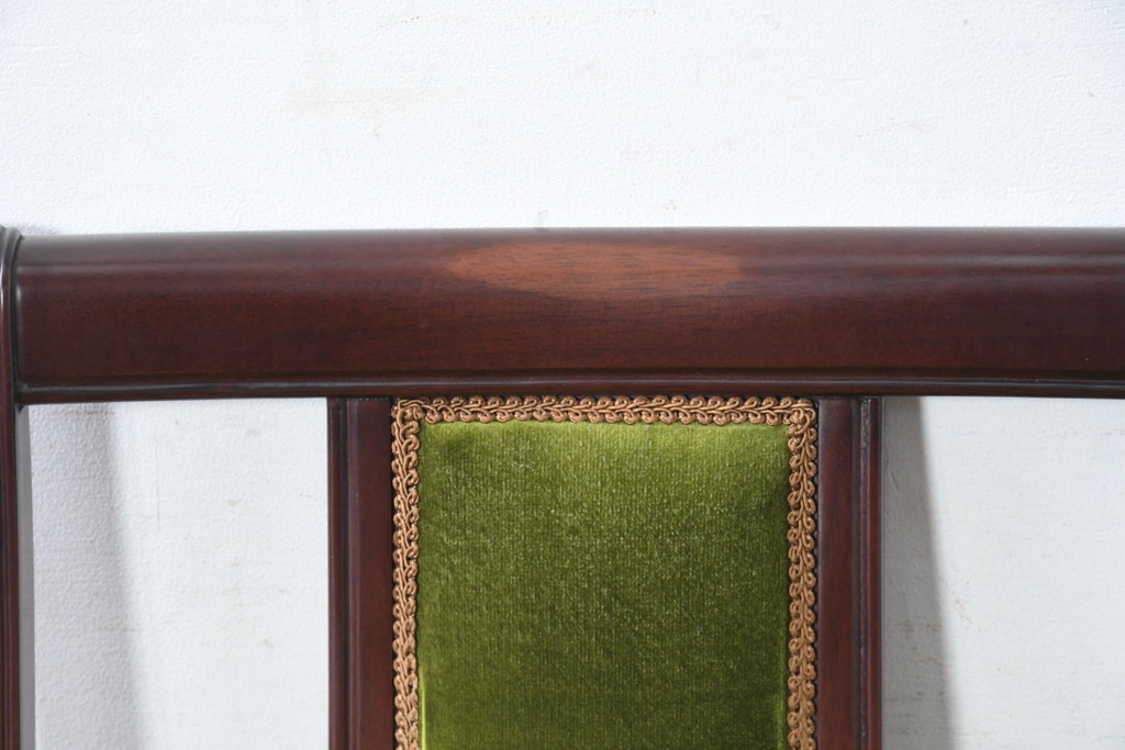 中古　美品　神戸洋家具　メープル不二屋　上品な佇まいが魅力的なダイニングチェア4脚セット(椅子、イス、アームレスチェア、ばら売り可能)(R-084420)
