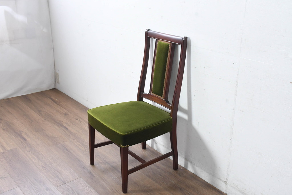 中古　美品　神戸洋家具　メープル不二屋　上品な佇まいが魅力的なダイニングチェア4脚セット(椅子、イス、アームレスチェア、ばら売り可能)(R-084420)