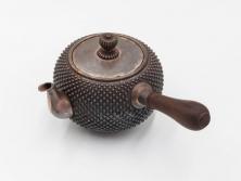 純銀　玉霰　重量 約216g　匠の技が光る急須(銀瓶、横手、煎茶、水注、茶道具、茶器、水差、水指)(R-084504)