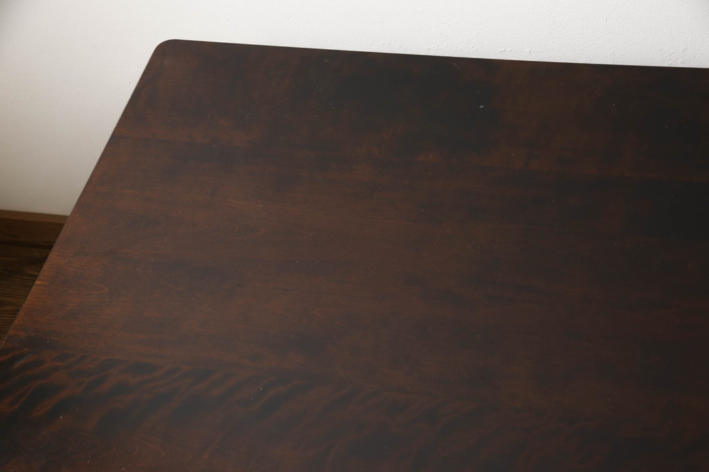 和製ビンテージ　北海道民芸家具　洗練されたデザインが魅力のダイニングテーブル(ヴィンテージ、食卓、4人掛け、6人掛け)(R-063385)