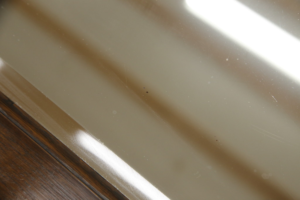 イギリスアンティーク　オーク材　クラシカルな雰囲気を醸し出すミラー(鏡)(R-058523)