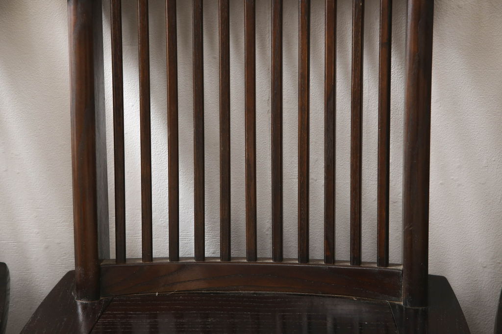 中古　美品　広島県　博永家具　漆塗り　便利な収納付き!!シックな色合いと和モダンデザインが魅力的な囲炉裏テーブルセット(ダイニングテーブル、ラウンドテーブル、4人掛け、4P、ダイニングチェア、板座チェア、椅子、イス、いす、食卓、木製火鉢)(定価約130万円)(R-062789)