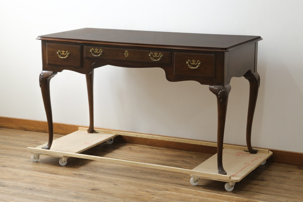 中古　美品　DREXEL HERITAGE(ドレクセルヘリテイジ)　クラシカルな雰囲気漂う猫脚デスク(机、ワークデスク、コンソールテーブル、在宅用、在宅ワーク用)(R-076668)