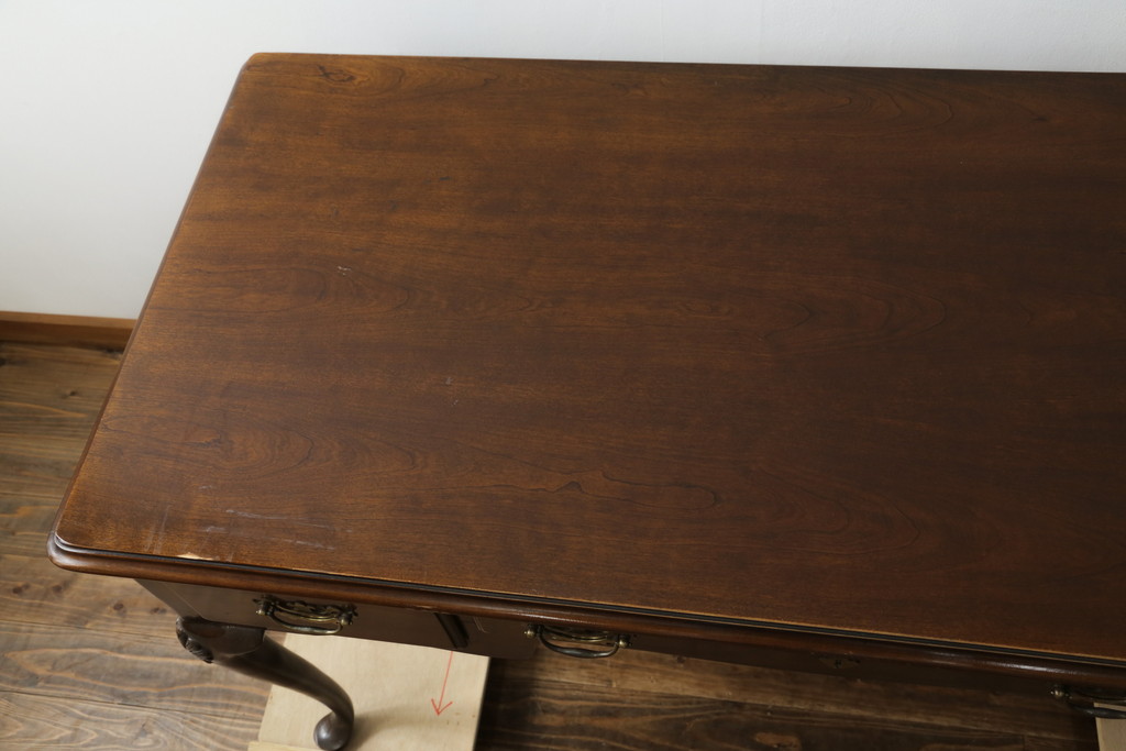中古　美品　DREXEL HERITAGE(ドレクセルヘリテイジ)　クラシカルな雰囲気漂う猫脚デスク(机、ワークデスク、コンソールテーブル、在宅用、在宅ワーク用)(R-076668)