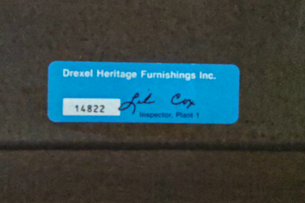 中古　美品　DREXEL HERITAGE(ドレクセルヘリテイジ)　クラシカルな雰囲気漂う猫脚デスク(机、ワークデスク、コンソールテーブル、在宅用、在宅ワーク用)(R-076668)