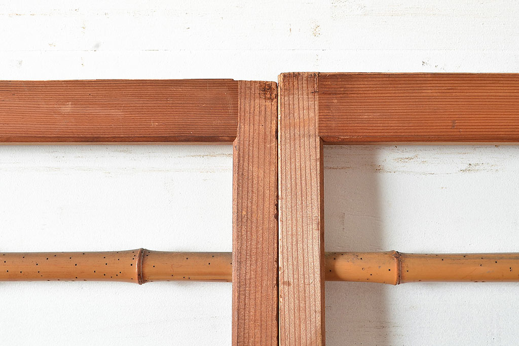 アンティーク建具 風通し抜群!腰板の仕掛けが魅力の簀戸2枚