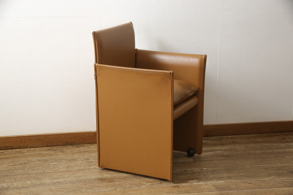 中古 Cassina(カッシーナ) 401 BREAK(ブレーク) MARIO BELLINI(マリオ