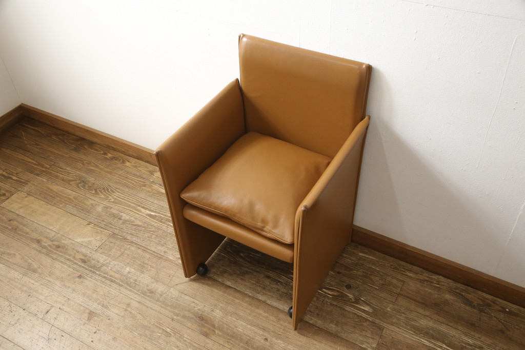 中古 Cassina(カッシーナ) 401 BREAK(ブレーク) MARIO BELLINI 中古 Cassina(カッシーナ) 401 BREAK(ブレーク) MARIO BELLINI