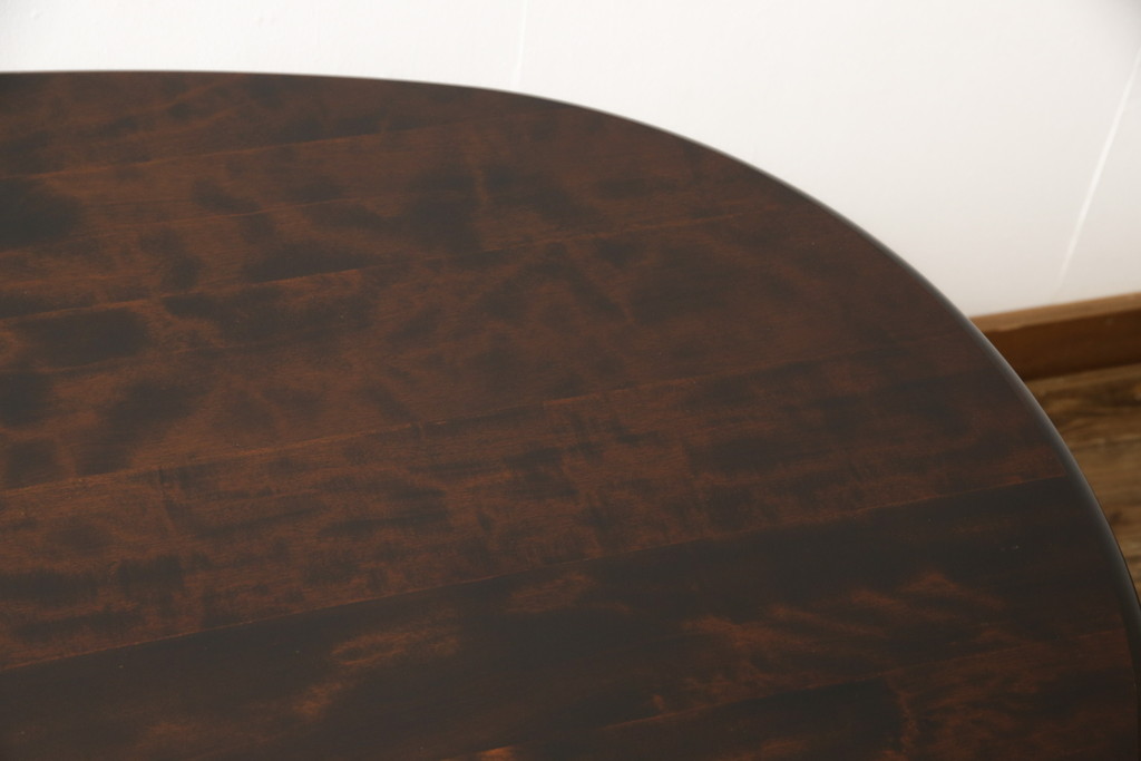 中古　北海道民芸家具　希少な絶版品!　深みのある色合いが美しいダイニングテーブル(食卓)(R-055529)