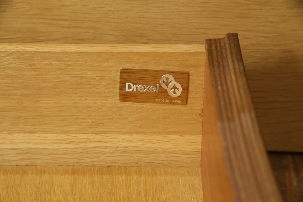 中古 美品　DREXEL HERITAGE(ドレクセルヘリテイジ)　Touraine(ツーレイン)　マホガニー材製の贅沢なアンティーク調チェスト(引き出し、サイドチェスト)(R-061346)