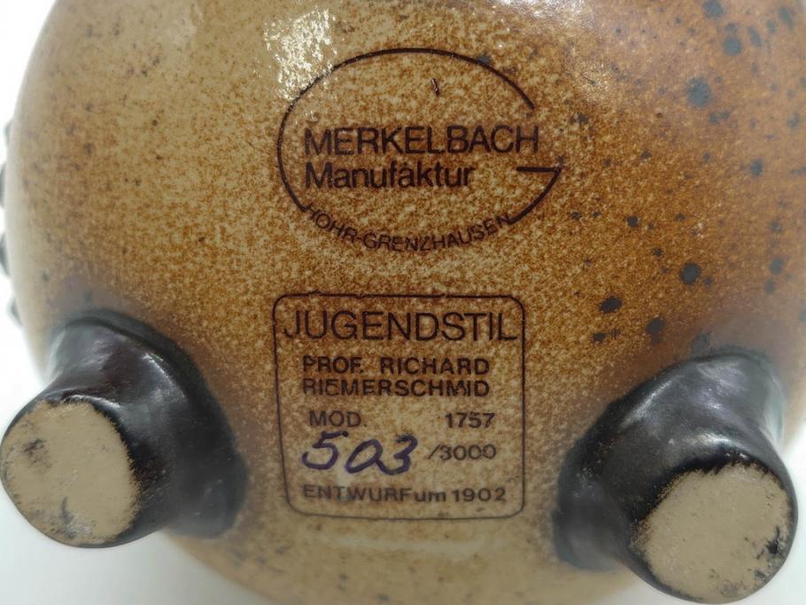 ドイツ　MERKELBACH(メルケルバッハ)　　限定3000　503/3000　524/3000　丸いフォルムとユニークなモチーフが可愛らしいビアマグ2点セット(蓋付き、ビールジョッキ、陶器、1757年、1902年、外箱付)(R-077767)