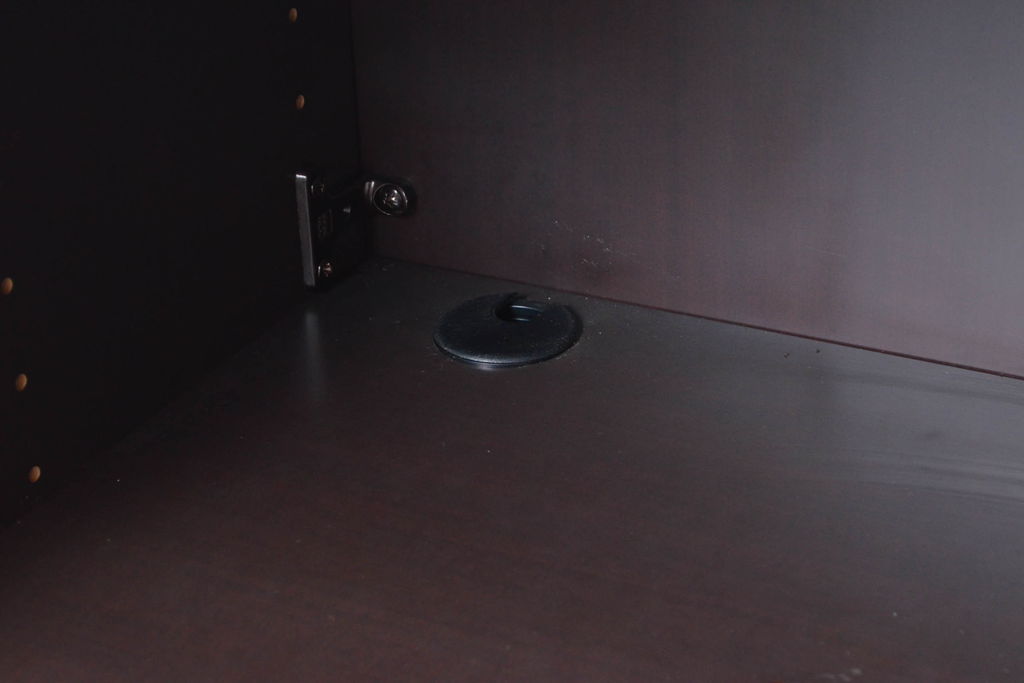 中古　美品　イタリア家具　arflex(アルフレックス)　COMPOSER(コンポーザー)　シンプルなデザインがお部屋に馴染みやすい!!フラップダウン扉収納付きチェスト(引き出し、サイドチェスト、サイドボード)(R-061520)