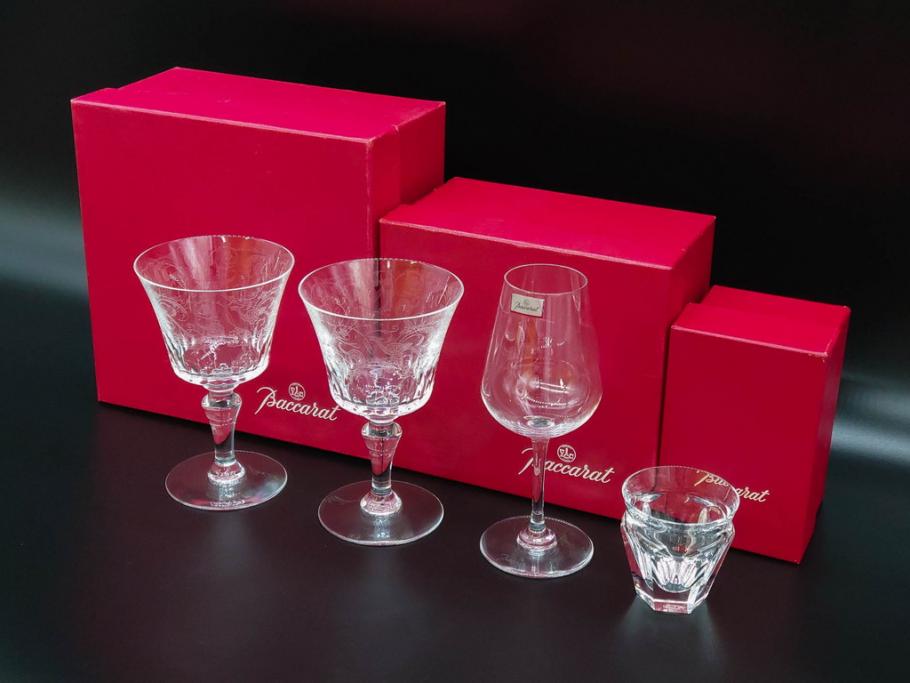 フランス　Baccarat　バカラ　Parme(パルメ)　Talleyrand(タリランド)　Oenologie(オノロジー)　意匠を凝らしたエレガントなグラス4客セット(花、鳳凰、ワイングラス、ロックグラス、スピリットグラス、コップ、タンブラー、フルレッドクリスタルガラス)(R-077676)