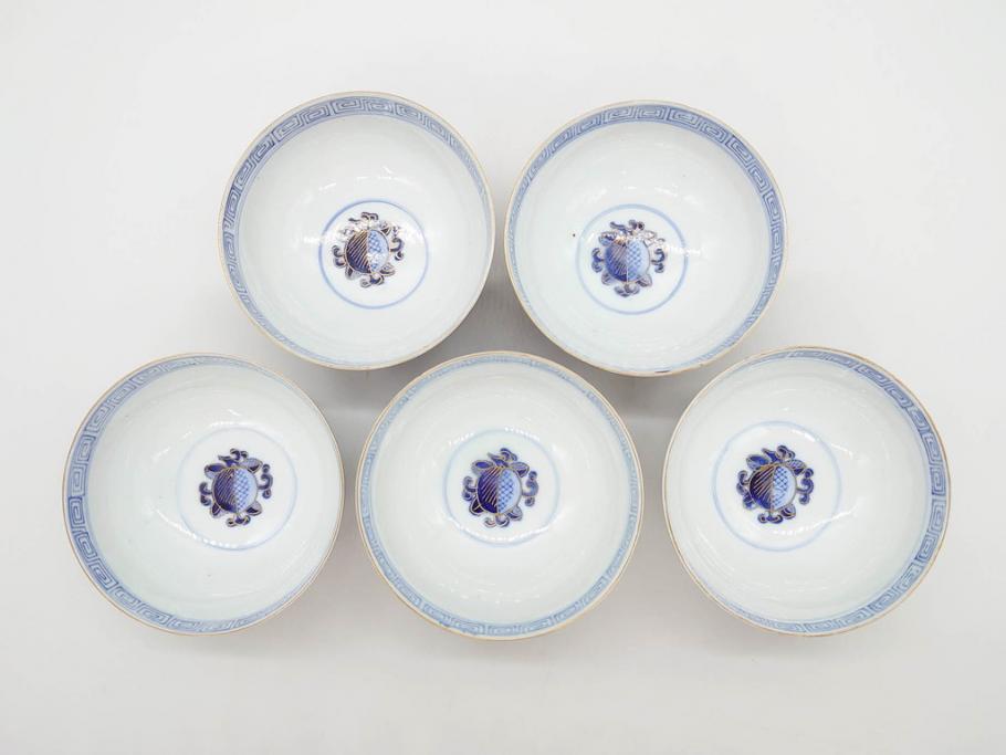 明治期　伊万里焼　色絵　桃印　鳳凰菊雷文　約12cm　4.1寸　色鮮やかな染付と金彩で装飾された豪華な蓋付き茶碗5客セット(金彩、器、どんぶり、和皿、和食器、四寸一分)(R-077415)