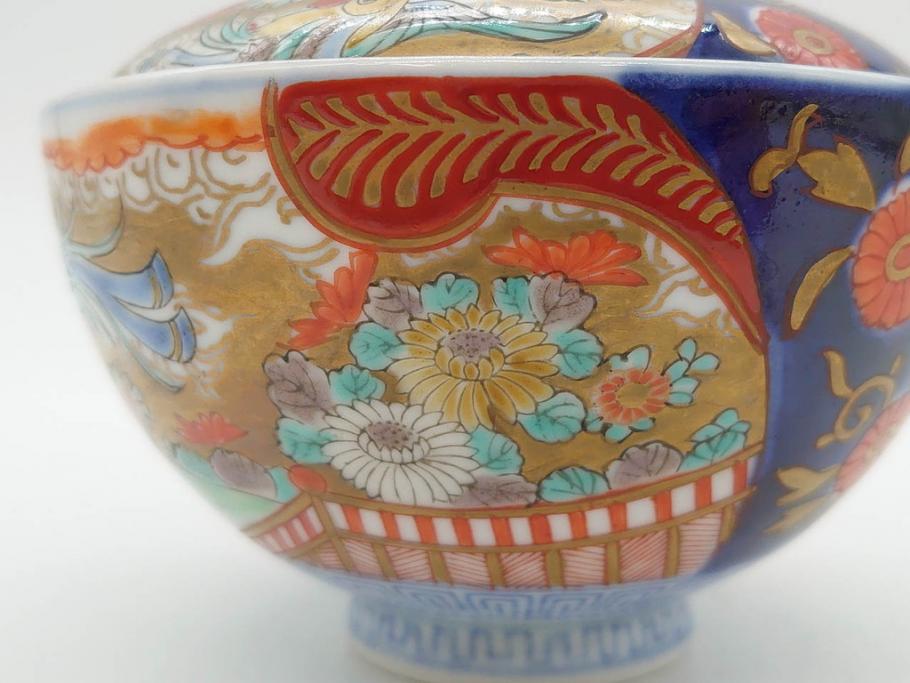 明治期　伊万里焼　色絵　桃印　鳳凰菊雷文　約12cm　4.1寸　色鮮やかな染付と金彩で装飾された豪華な蓋付き茶碗5客セット(金彩、器、どんぶり、和皿、和食器、四寸一分)(R-077415)